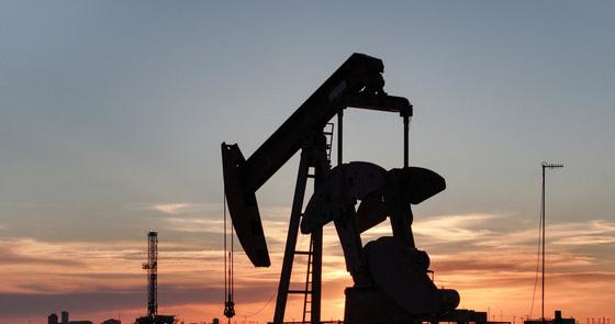 U.S. Oil Imports Surge: How South Korea is Diversifying Amid Middle East Turmoil