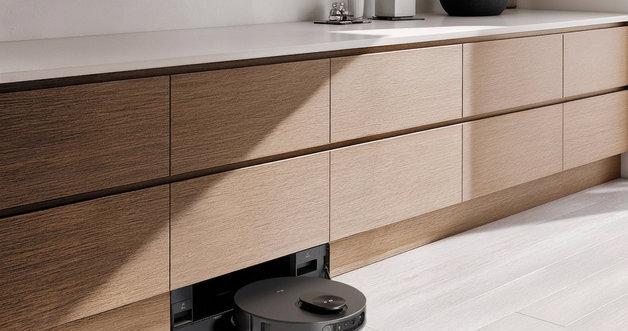 Discover LG's RONi: The Ultimate AI Cleaning Robot with 100℃ Steam Technology