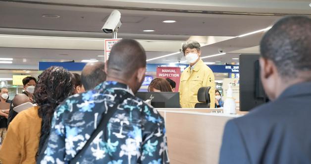 Ebola Outbreak in DR Congo: Why Contact Tracing is Stalling at 45%?