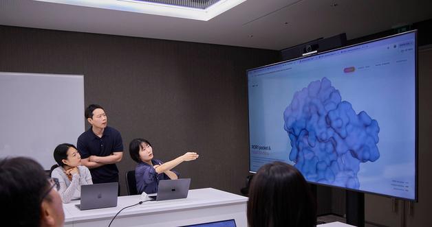 SK Telecom, SK Biopharmaceuticals Use AI to Identify Drug Candidates for Hard-to-Treat Cancer Targeted Therapies