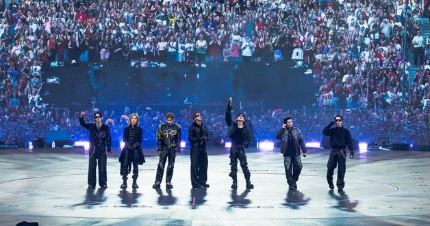 BTS Breaks Records: 92,000 Fans Attend Historic Paris Concert - What to Expect from Their European Tour