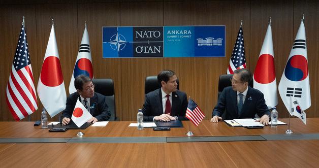 South Korea, U.S. and Japan Sign Indo-Pacific SMR Cooperation Pact, Reaffirm Coordination on North Korea