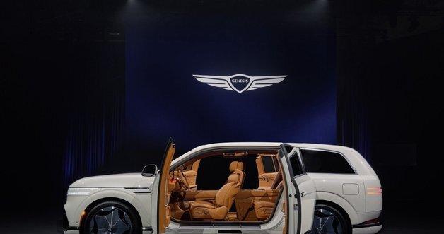 Genesis GV90 Neolun: The Revolutionary Coach Door Technology That Redefines Luxury SUVs