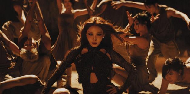 Chungha's New Single "Mexico": What to Expect from Her Captivating Comeback?