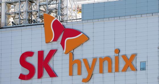 SK Hynix Joins Major U.S. Semiconductor ETF: What This Means for Investors in 2026