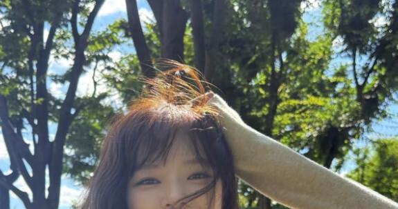 TWICE's Jeongyeon Embraces Autumn: Stunning Photos and New Beginnings